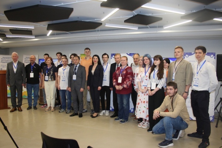 Participants of the 2024 International Student Research Competition in Artificial Intelligence