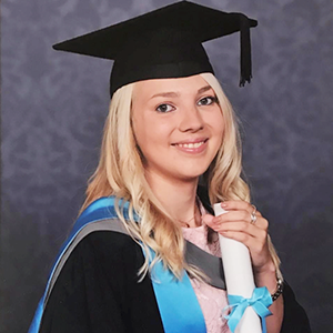 Lauren Harper's graduation photo