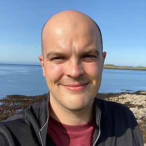 Peter Mason headshot
