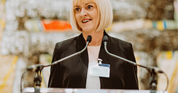 Professor Lisa Roberts